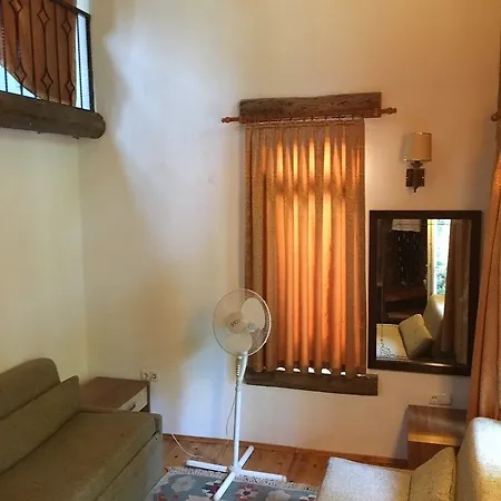 Casa de hóspedes Porto Ceneviz Çıralı