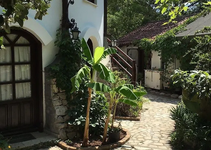 Porto Ceneviz Gasthof