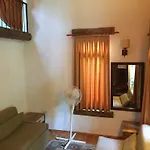 Πανσιόν Porto Ceneviz Çıralı