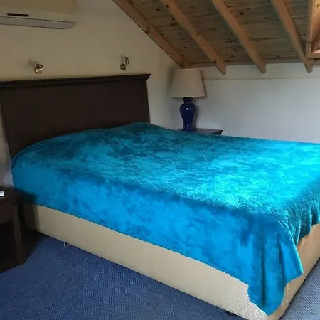 Porto Ceneviz Gæstehus